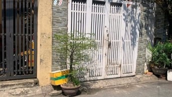 Bán nhà đường Hà Đặc 4.5mx12m. Hẻm 6m thông