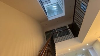 Phố Nhật Linh Lang lô góc, 3 thoáng, sổ to, vuông trước sau 