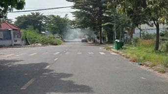 Cần bán nền đất KDC Thời Báo Kinh Tế Sài Gòn, Bưng Ông Thoàn, Phú Hữu,