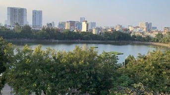 Bán nhà tập thể Trung Tự mặt Hồ Đắc Di đường Phạm Ngọc Thạch , DT 34m2