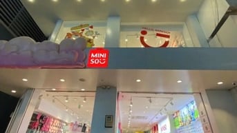 Cho thuê nhà nguyên căn mặt tiền Nguyễn Trãi Quận 5 - ngang 7,2m 