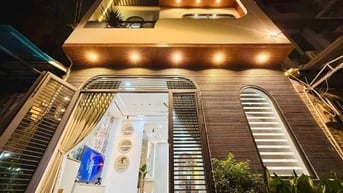 Nhà tuyệt đẹp DT:5,7x10m CAO CẤP hẻm Lê Đức Thọ, P15, Q.Gò Vấp.
