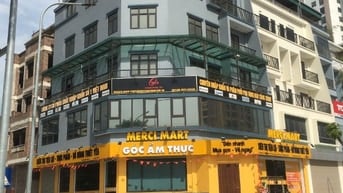 Cho thuê nhà mặt phố Nguyễn Cảnh Dị: 180m2, 3 tầng