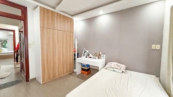 Chính chủ bán gấp nhà 2lau,74m,Nguyên Hồng,Bình Thạnh,giá tốt,hơn 6ty