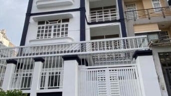 Bán biệt thự 120m3, 1 trệt 3 lầu, đường Đinh Bộ Lĩnh, P.24, Bình Thạnh
