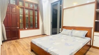 QUAN NHÂN 51M 5 TẦNG, NGÕ 3 MÉT MẶT HỒ ...GIÁ CÒN THƯƠNG LƯỢNG 12,7 TỶ