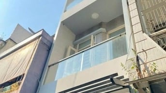 Cho thuê nhà 21/3A Võ Văn Tần, Phường 5, Quận 3 - Hẻm xe hơi 
