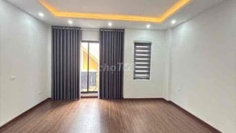 Cho thuê nhà ngõ Hồ Tùng Mậu dt 35m x 5t 3pnkk giá 13tr/th