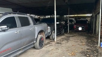 CHO THUÊ KHU ĐẤT CÓ MÁI CHE TẠI ĐƯỜNG UNG VĂN KHIÊM