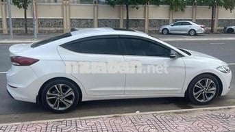 Hyundai Elantra đklđ 2017 2.0 AT - 76575 km