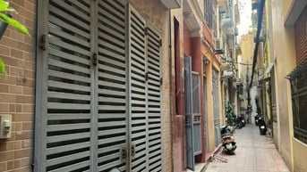 Chính chủ bán nhà mới 5 tầng phố Nguyễn Khả Trạc, Cầu Giấy, 32 m2, 