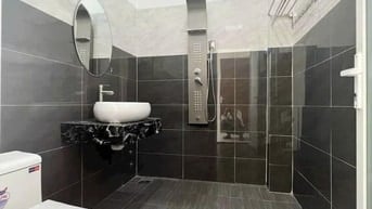 Làm ăn thua lỗ bán gấp nhà đường Tên Lửa. Gần AEON Mall giá 1,5 tỷ.Shr