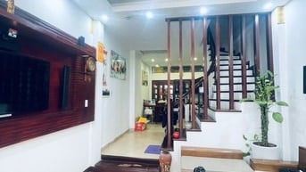 BÁN NHÀ BÀ TRIỆU HÀ ĐÔNG 40M2 Ô TÔ ĐỖ CỬA