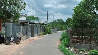 Bán lô đất  CĂN GÓC 2 mặt tiền cách Kim Long - Quảng Thành 50m