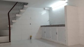 Nhà hẻm Bạch Mã – cư xá Bắc hải p.15 q.10 DTSD 54m2 - 3 tầng BTCT, chỉ
