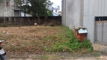 Bán lô đất thổ cư 5x25m sổ riêng, ngay giữa trung tâm Thị Trấn Bến Lức
