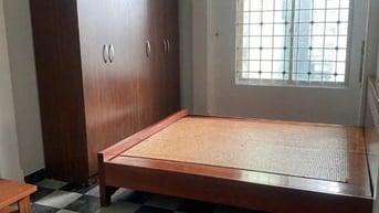 Chính chủ Cho thuê nhà trong ngõ 33 Cát Linh, Đống Đa, 3 tầng 1 tum