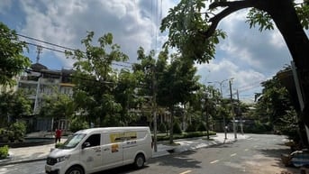 Siêu Phẩm! MT Bình Phú - Đối Diện CV (8 x 17m) Cấp 4. Giá chỉ: 20 Tỷ