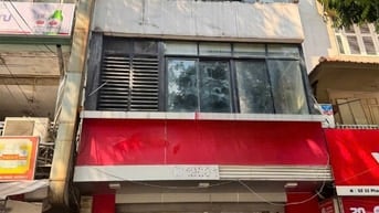 Cho thuê nhà mặt phố Phan Chu Trinh 45m2x4,5 tầng, riêng biệt cực Hot