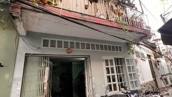 958/ Lạc Long Quân, 4.2x7.2m, 1 lầu, CN 30m2, 3.88 tỷ TL