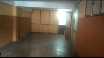 THUÊ LÀM VĂN PHÒNG, CÔNG TY, DẠY HỌC
