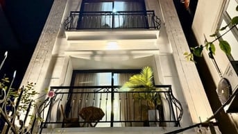 Nhà lô góc 35m2 Mỹ Đình, 6,5 tỷ- Thoáng mát, ngõ rộng, nông, gần ô tô