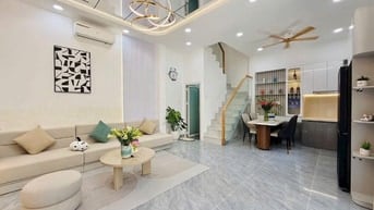 BÁN NHÀ NGAY THÍCH QUẢNG ĐỨC, PHÚ NHUẬN. GIÁ 2 TỶ 310TR, SỔ RIÊNG