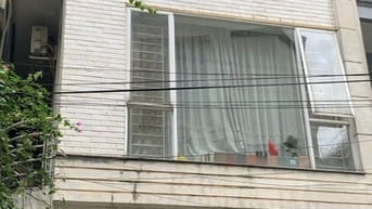 Bán nhà Dốc Ngọc Hà, Bách Thảo, 57,1 m2, 4 tầng, hướng Đông Nam, sổ đỏ
