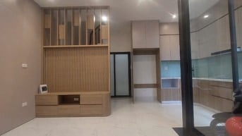 Bán nhà ngõ 56 Phố Thạch Cầu , Long Biên , Hà Nội