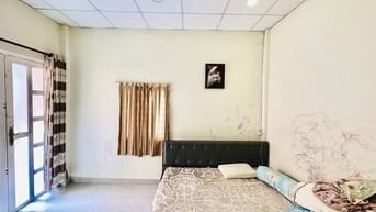 NGAY BV 115 THÀNH THÁI Q.10 - HẺM RỘNG ĐẸP 1 TRỤC THÔNG - HIẾM NHÀ BÁN