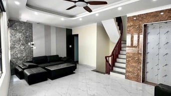 SIÊU HIẾM NHÀ MỚI PHỐ BỒ ĐỀ - 6TẦNG THANG MÁY - OTÔ CẠNH NHÀ - 9.2 TỶ