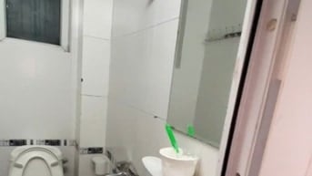 Cho thuê nguyên căn 4 tấng, 2 ngủ, điều hòa... Tây Sơn, Đống Đa