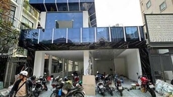21 + 23A Thạch Thị Thanh, Tân Định, Quận 1. DT 9.5x17m giá 62 tỷ TL
