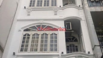 ✅✅Cho thuê nhà Mặt Tiền Kinh Doanh Hai Bà Trưng Quận 3