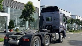 🚛 XE ĐẦU KÉO SINOTRUK : BỨT PHÁ MỌI CUNG ĐƯỜNG – CHINH PHỤC MỌI TẢI T