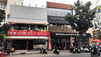 bán nhà mt Lý Chính Thắng Phường 8 Quận 3. 7.4x14 nhà 1 lầu  giá 47 tỷ