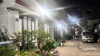🌹 Nhà hẻm 6m,  Bùi Minh Trực, DT 6,2x32m, sổ hồng, có sẵn kho.