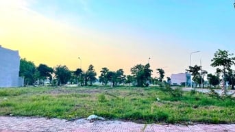 Bán gấp lô đất tại Mega City của Kim Oanh giá rẻ