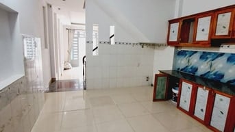 Gần Chợ- HXH Thông Sát Mặt Đường LK 8-9 Nhà 2 tầng mới đẹp(4x16)