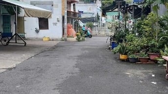 Bán nhà Quận 6 Luỹ Bán Bích hẻm xe hơi gần vòng xoay 