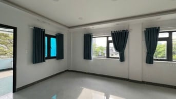 BÁN BT KHU NGGT DT:12,5X20M GIÁ BÁN 37 TỶ VỊ TRÍ ĐẸP 
