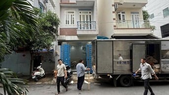 Cho thuê Nhà khu Tên Lửa 7 phòng 7 máy lạnh, 16 triệu