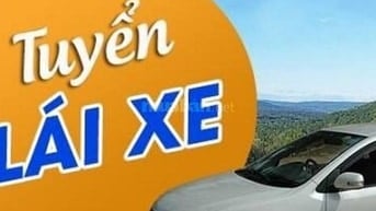 Tuyển 01 lái xe 7 chỗ chạy hợp đồng, đi làm ngay