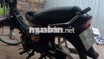 Kẹt tiền cần bán xe dream
