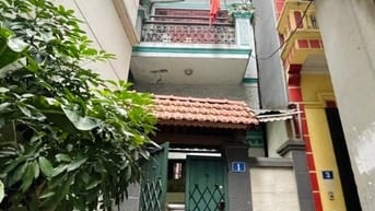 BÁN NHÀ TRUNG KÍNH - 60m2 - Ô TÔ ĐỖ CỬA - CHỈ 15 TỶ 