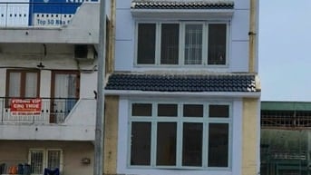 Nhà mặt tiền - Đang có hợp đồng thuê tốt