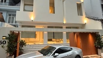 Cần bán siêu phẩm Viila hiện đại sang trọng tại khu vực thảo điền Q.2