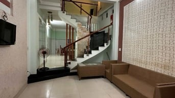 ĐƯỜNG Ô TÔ - 5M - NGUYỄN HỮU THỌ - 3 TẦNG - 5.3 TỶ