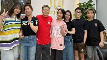 Tuyển thợ phụ nữ biết gội đầu vô hoá chất giỏi 