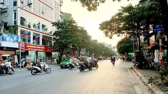 Đất Hai Bà Trưng 80m2,mt:5.1m,20m ra phố,kd,oto tránh,ngõ thông,19.6tỷ
